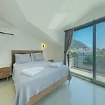 Detached With Private Pool - Oludeniz, Φετιγιέ