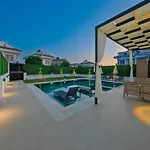 Βίλα Detached With Private Pool - Oludeniz,