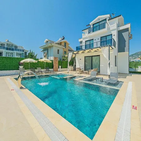 Βίλα Detached With Private Pool - Oludeniz, Φετιγιέ
