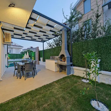 Βίλα Detached With Private Pool - Oludeniz,