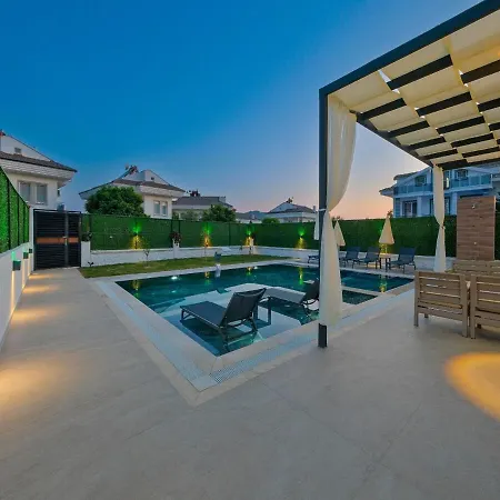 וילה Detached With Private Pool - Oludeniz,