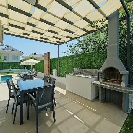 别墅 Detached With Private Pool - Oludeniz, 费特希耶
