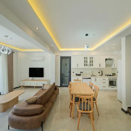 Detached With Private Pool - Oludeniz, וילה