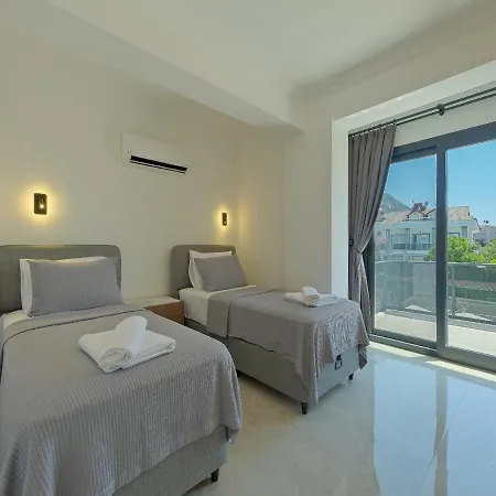 Villa Detached With Private Pool - Oludeniz, *
