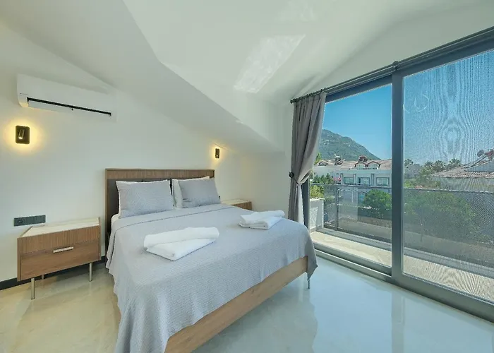 Detached With Private Pool - Oludeniz, فتحية