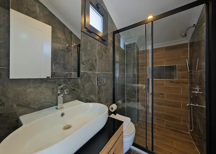 فيلة Detached With Private Pool - Oludeniz, فتحية