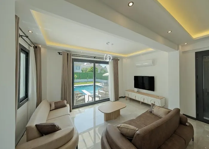 فيلة Detached With Private Pool - Oludeniz,