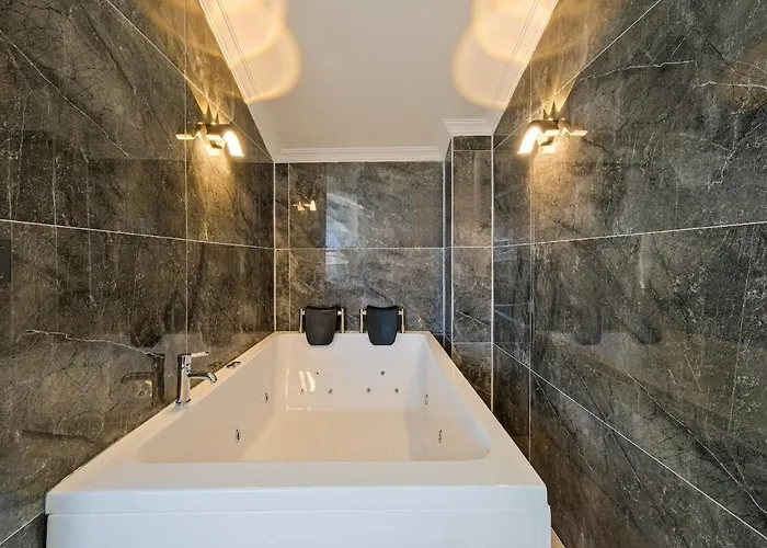 Detached With Private Pool - Oludeniz, فيلة *